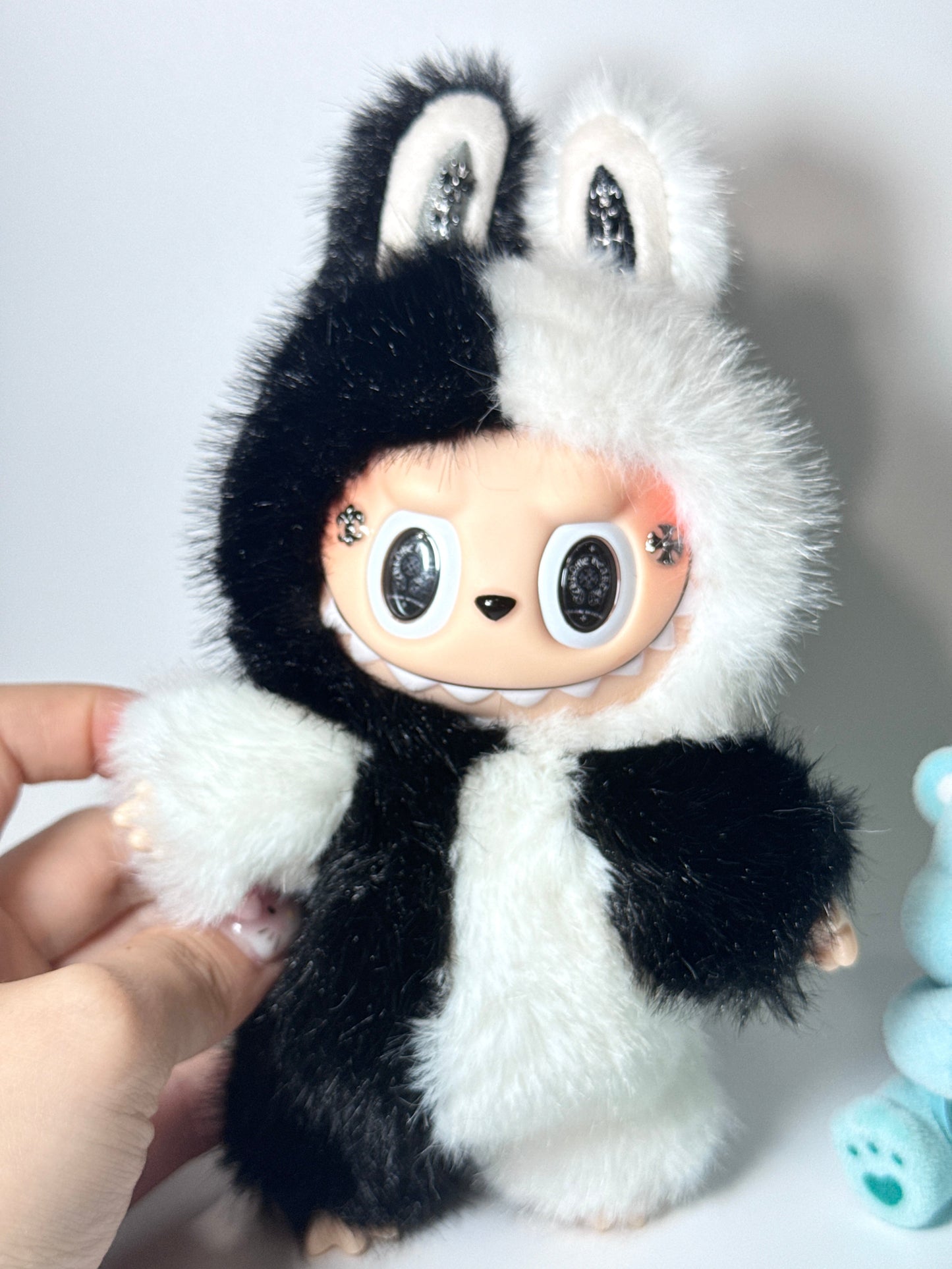 Black&White Labubu(Retrofit Design)