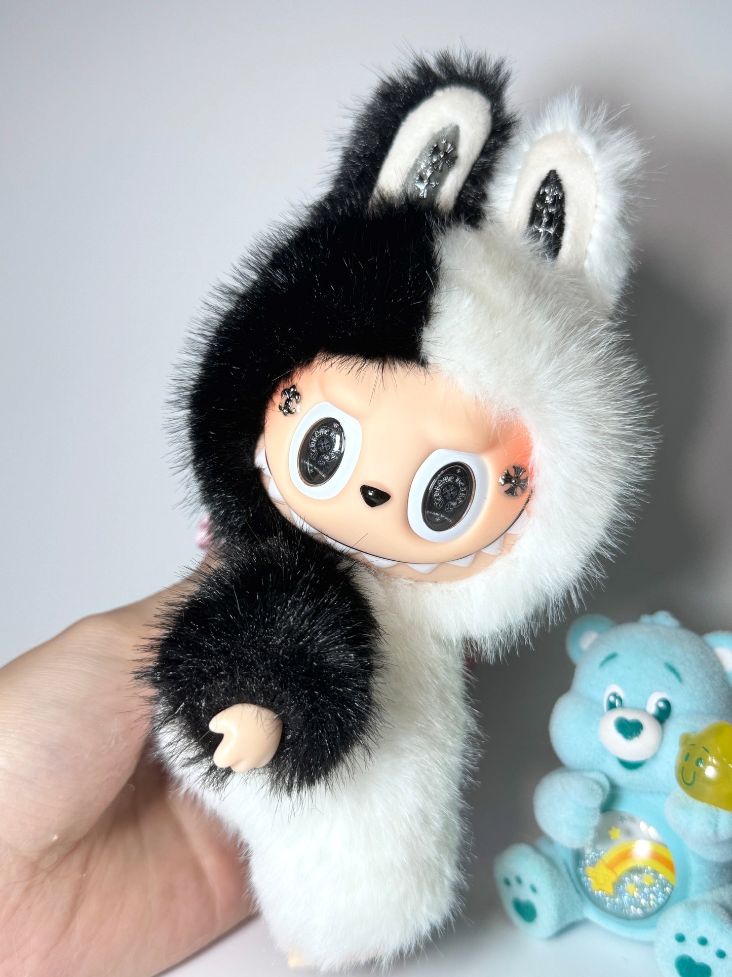 Black&White Labubu(Retrofit Design)