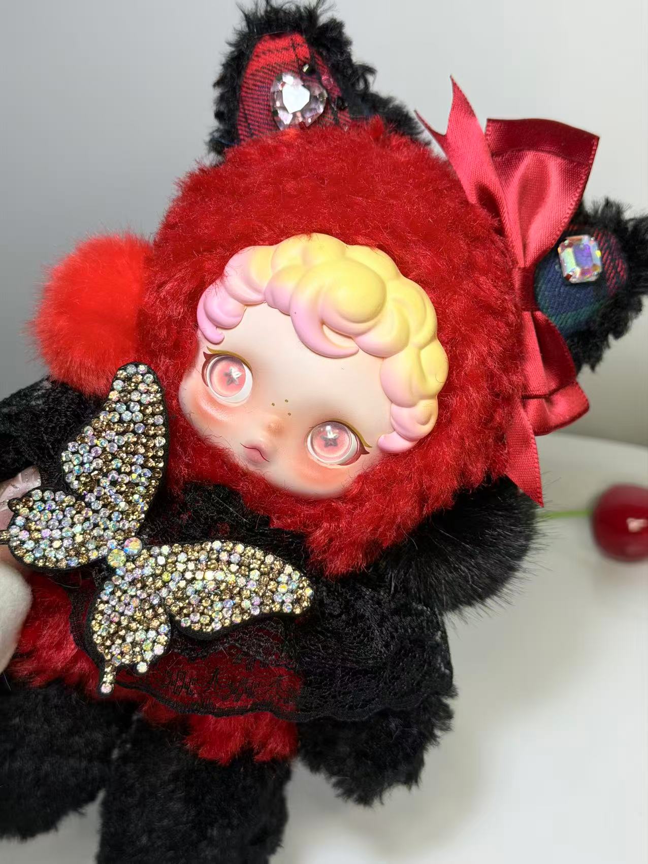 Angels (Retrofitted Skullpanda)