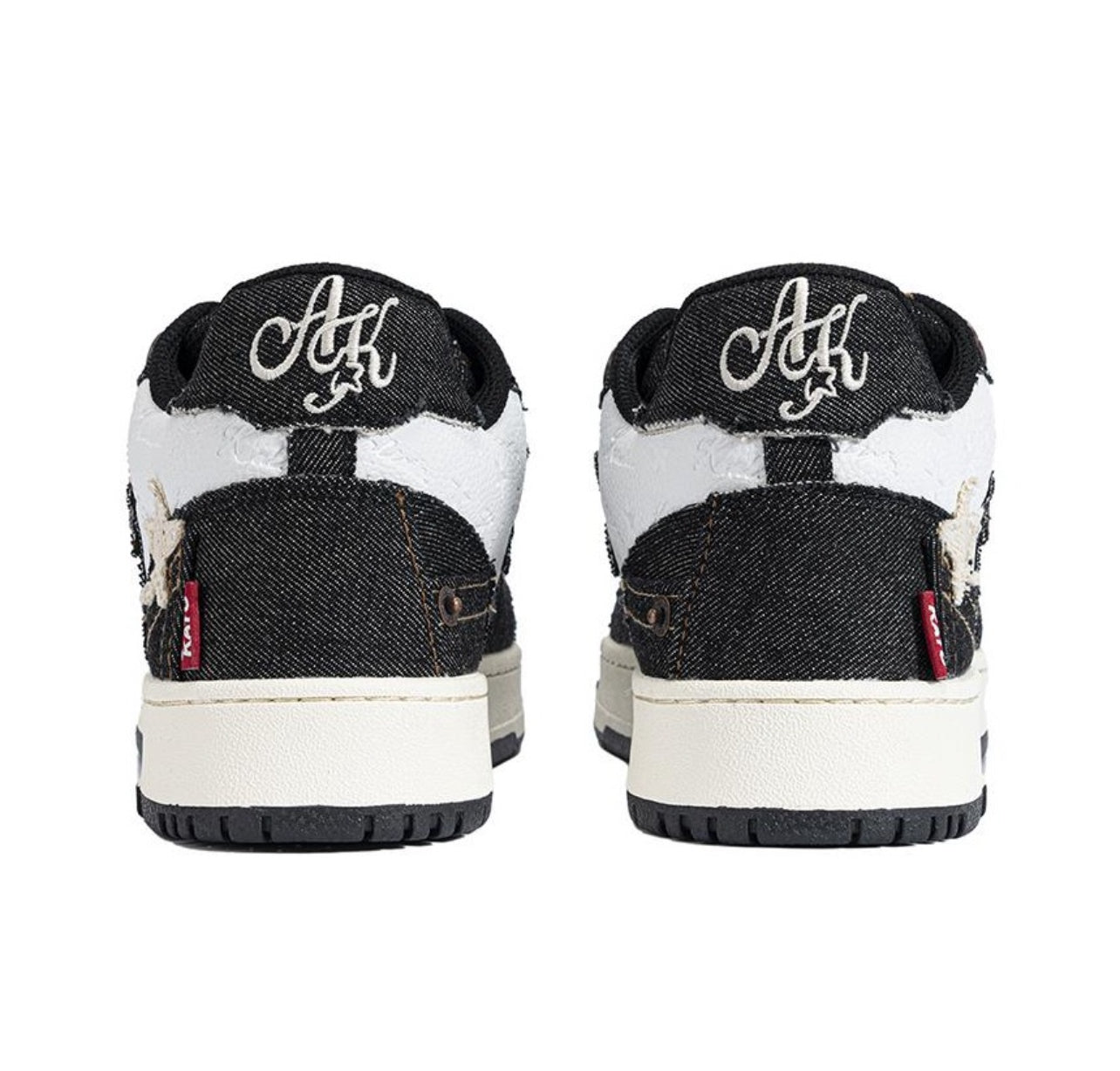 KAALIXTO Unchained Riderz “Blackness”